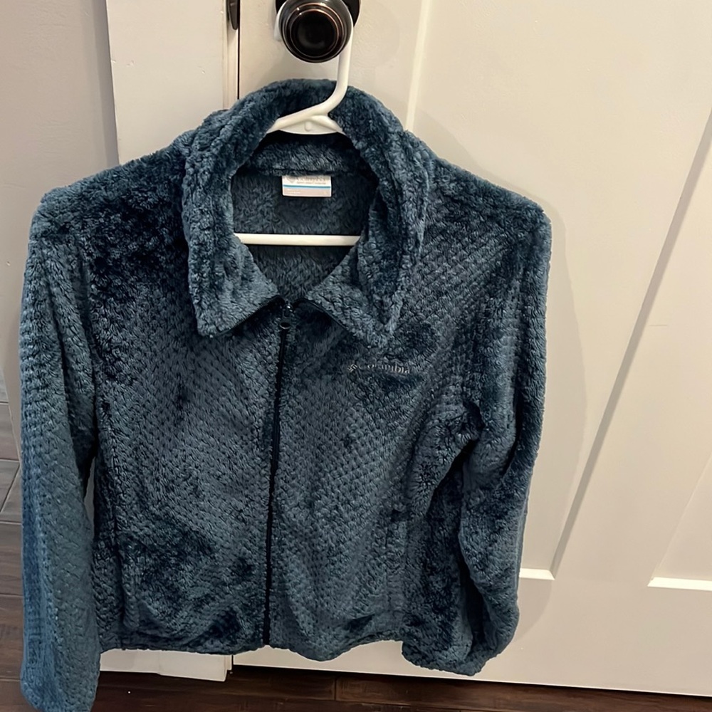 Zip up Columbia hoodie